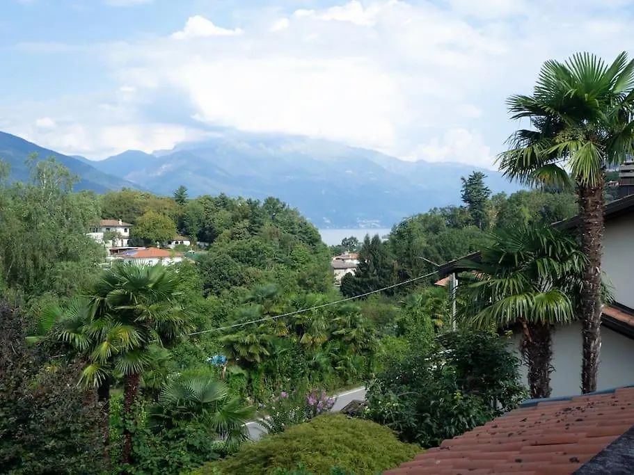 La Tua Villa Sul Lago - Casa Kollegger Luino 0*,  Italy